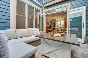 Vibrant Downtown Cincinnati Townhome w/ Sauna!