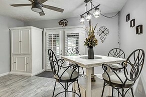 Fort Walton Beach Home w/ Pool: 5 Mi to Beach!