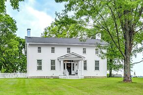 Vineyard Retreat at George Vest Historical Home