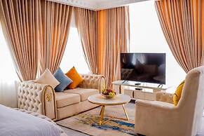 MONDEESTARS LUXURY HOME