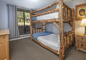 Scorpio 103 4 Bedroom Condo by RedAwning