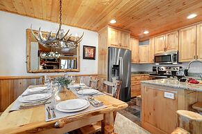 Timber Wolf Lodge 10d 2 Bedroom Condo by RedAwning