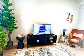 Brand New Coastal Breeze -family Friendly- Parking