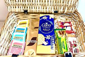 Brand New Coastal Breeze -family Friendly- Parking