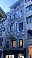 Luull's Galata Apartement