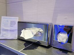 Flo's Design Suite, Rooms & Breakfast