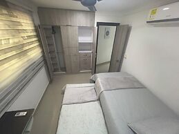 Casa Villa Carolina 5 min Puerta de Oro