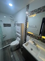 Casa Villa Carolina 5 min Puerta de Oro