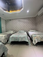 Casa Villa Carolina 5 min Puerta de Oro