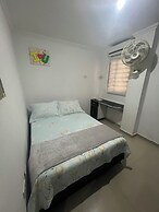 Casa Villa Carolina 5 min Puerta de Oro