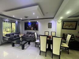 Casa Villa Carolina 5 min Puerta de Oro