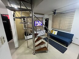 Casa Villa Carolina 5 min Puerta de Oro