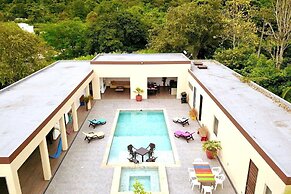 Maravillosa CASA FINCA piscina wifi tv