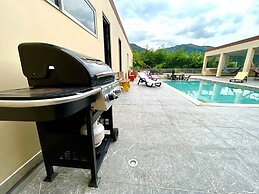 Maravillosa CASA FINCA piscina wifi tv