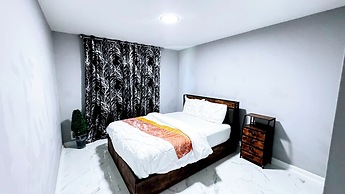 Class Home by DC Fedex Field and UMD