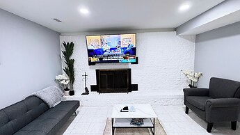 Class Home by DC Fedex Field and UMD