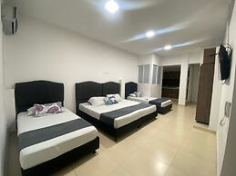 HOTEL  JARDIN PLAZA BY SGH