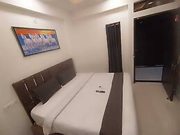 Hotel Kiwi Inn Vijaynagar Scheme 78