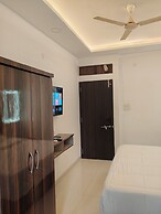 Hotel Kiwi Inn Vijaynagar Scheme 78