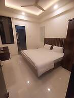 Hotel Kiwi Inn Vijaynagar Scheme 78