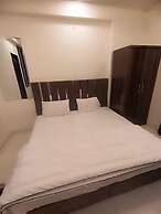 Hotel Kiwi Inn Vijaynagar Scheme 78