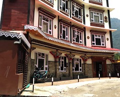 Goroomgo Shambala Inn Gangtok