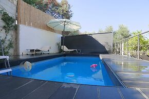 Magnificent Apartment & Studio in Chania