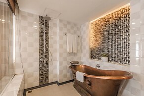 Bamboo Retreat Villa