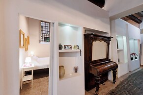 Navona Glamour Apartment
