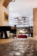 Navona Glamour Apartment