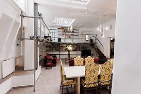 Navona Glamour Apartment