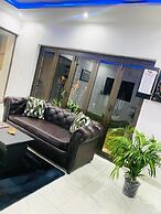 Airport Imperial Guest House