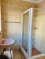 Airport Imperial Guest House