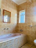 Airport Imperial Guest House