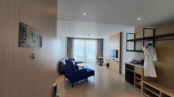 Arena Cam Ranh Beachfront Condotel