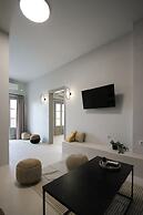 Airy suites santorini