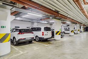 Deluxe loft with 3 bedrooms in Prague