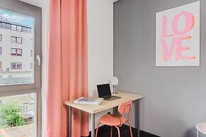 Deluxe loft with 3 bedrooms in Prague