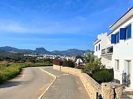 Sunny and Family Friendly Apartment Directly at the Pool