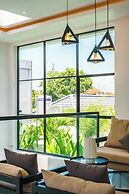 Villa Blue Water by GORO