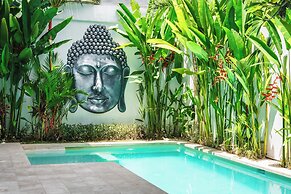 Villa Blue Water by GORO