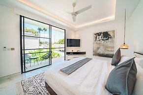 Villa Blue Water by GORO