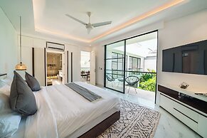 Villa Blue Water by GORO