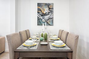 Solaga - Merced Suites