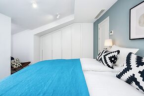 Solaga - Merced Suites