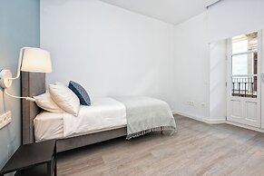 Solaga - Merced Suites