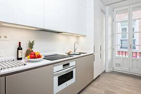 Solaga - Merced Suites