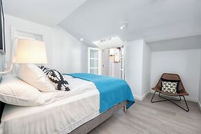 Solaga - Merced Suites