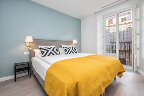 Solaga - Merced Suites