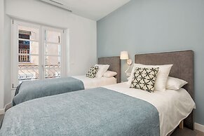 Solaga - Merced Suites